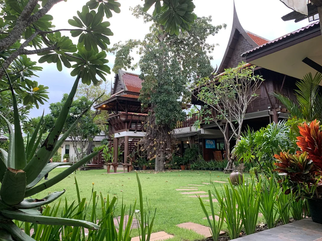 10 โรงแรมน่าพักใน Ayutthaya ไทย — รีวิวจัดอันดับ ที่พักยอดนิยม