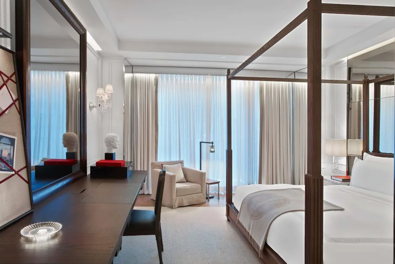 Baccarat Hotel and Residences New York — rooms and atmosphere