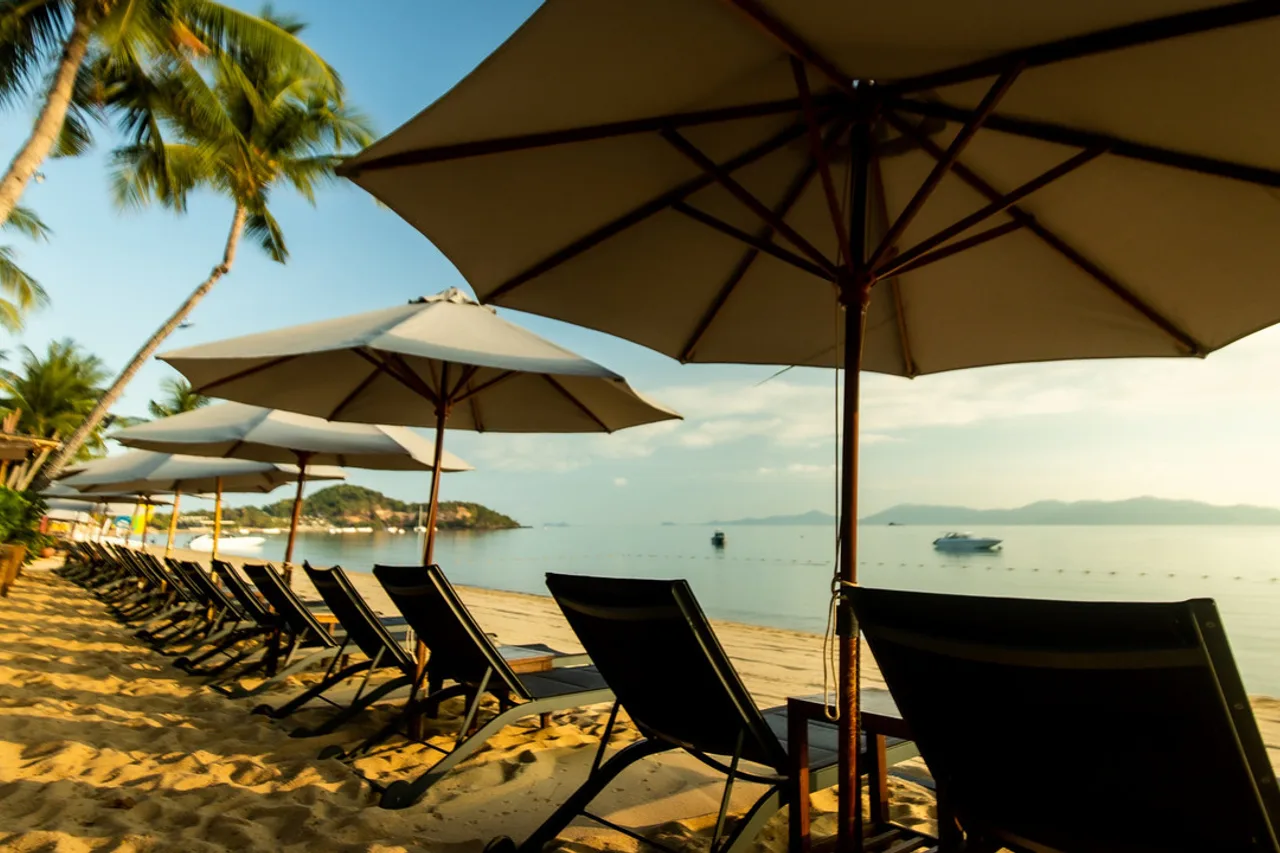 Bandara Spa Resort & Pool Villas, Samui — rooms and atmosphere