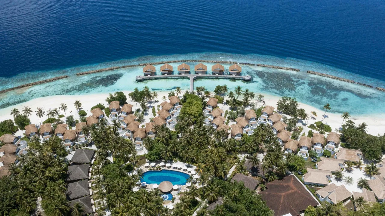 Bandos Maldives — rooms and atmosphere