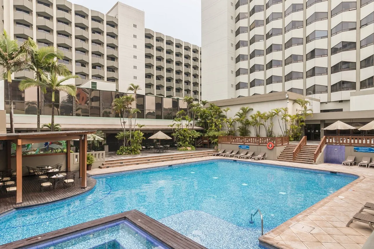 Barcelo Guatemala City — rooms and atmosphere