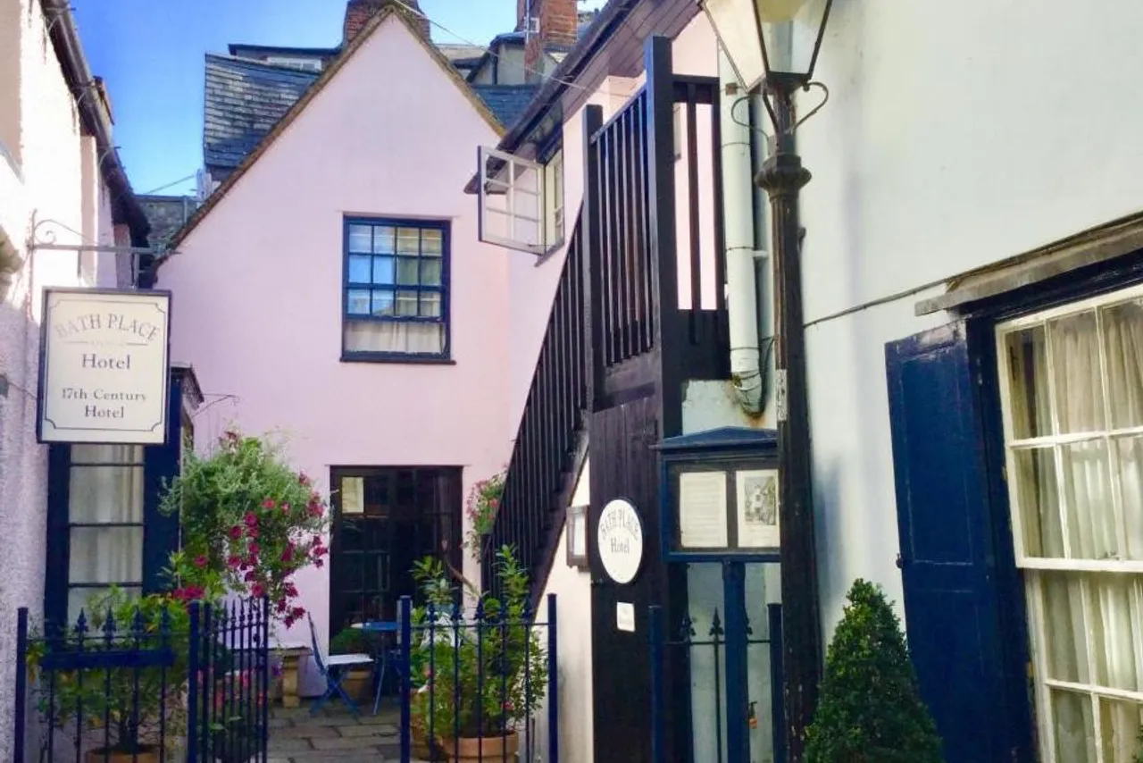 Bath Place Hotel — rooms and atmosphere
