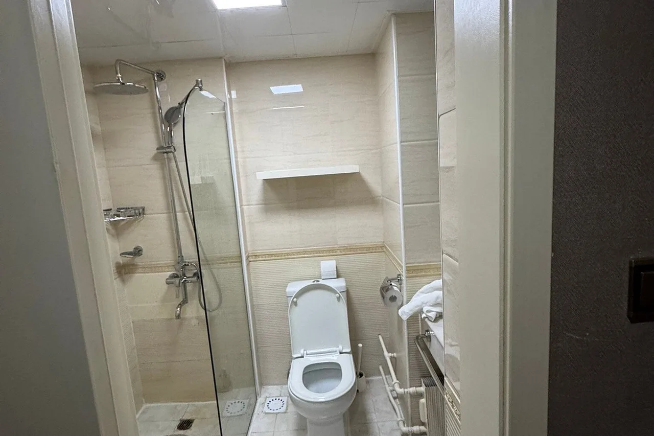 Bayangol Hotel — rooms and atmosphere