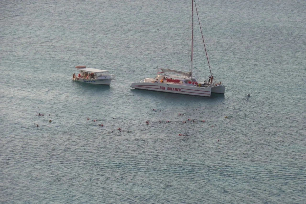 Baywatch Beach at Montego Bay Club — ภาพห้องพักและบรรยากาศ