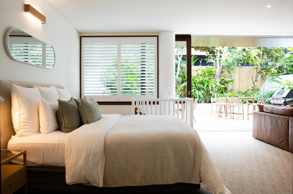 Beach Suites — rooms and atmosphere