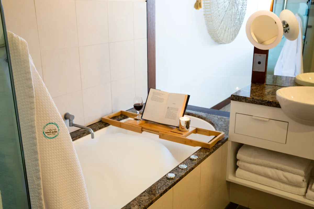 Beach Suites — rooms and atmosphere