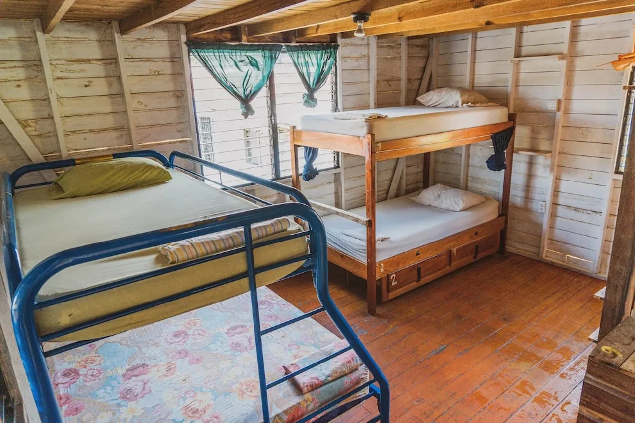 Bella's Backpackers San Ignacio — ภาพห้องพักและบรรยากาศ