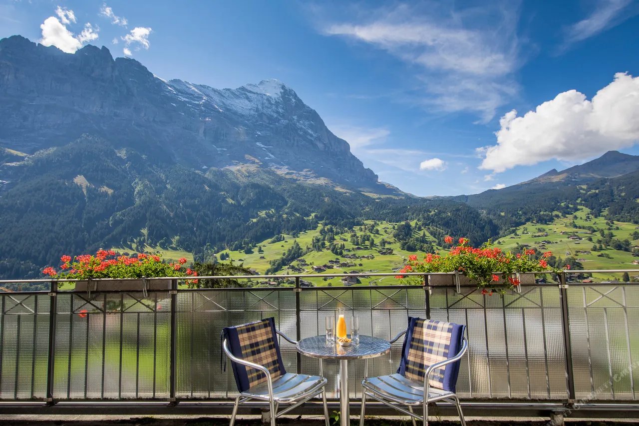Belvedere Swiss Quality Hotel — ภาพห้องพักและบรรยากาศ