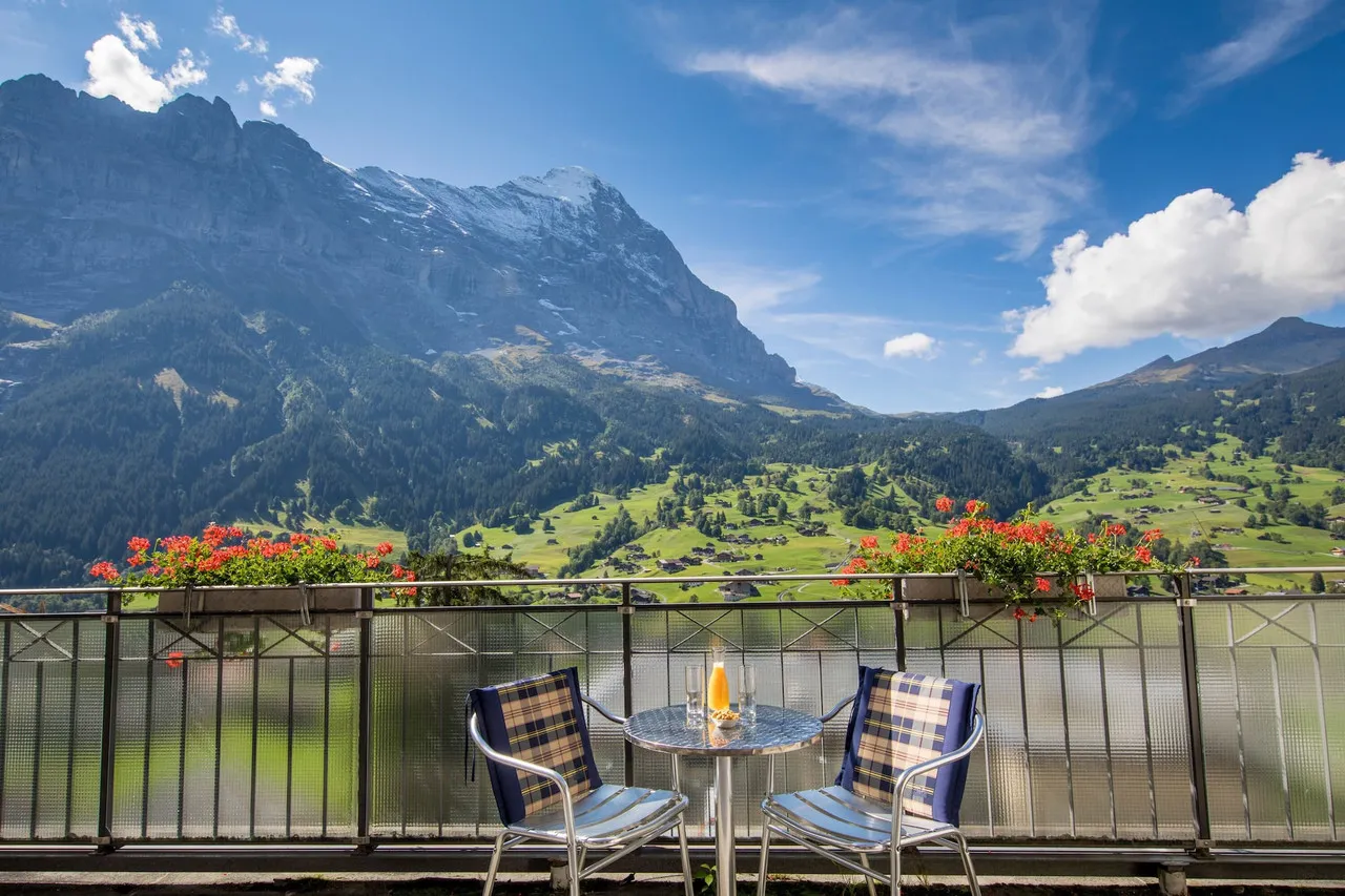Belvedere Swiss Quality Hotel — ภาพห้องพักและบรรยากาศ