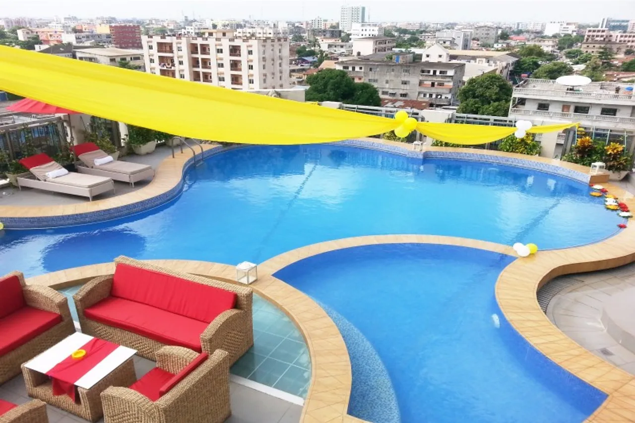 Benin Royal Hotel — rooms and atmosphere