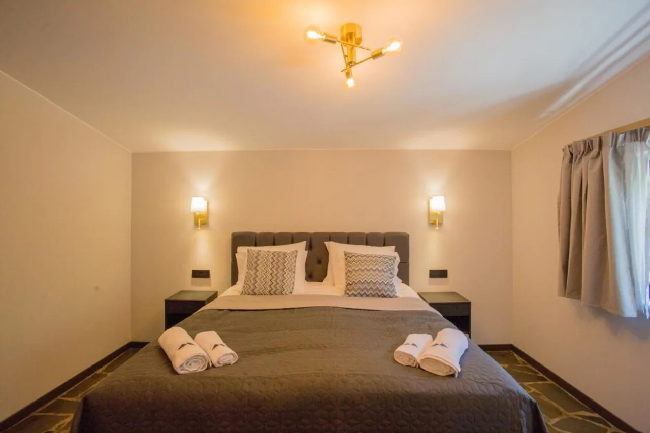 Berat River House Boutique Hotel — ภาพห้องพักและบรรยากาศ