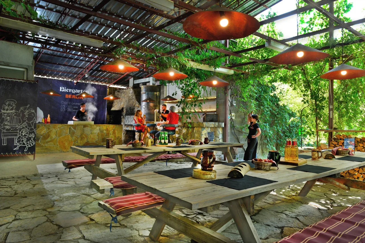 Berlin Art Hotel — ภาพห้องพักและบรรยากาศ