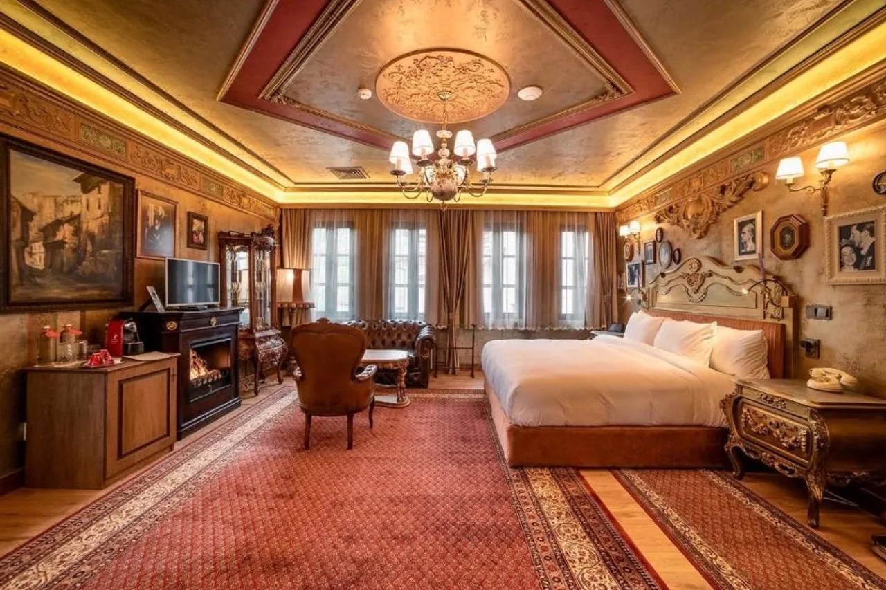Bey House Royal Hotel
