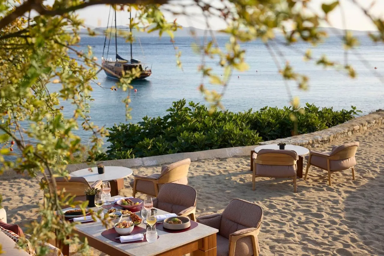 Bill & Coo Suites and Lounge Mykonos — ภาพห้องพักและบรรยากาศ
