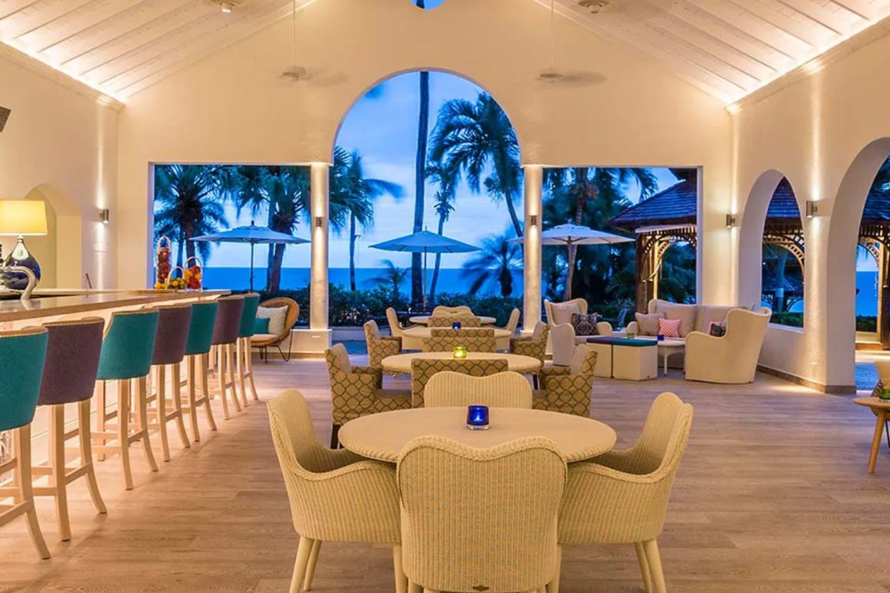 Blue Waters Resort & Spa — rooms and atmosphere