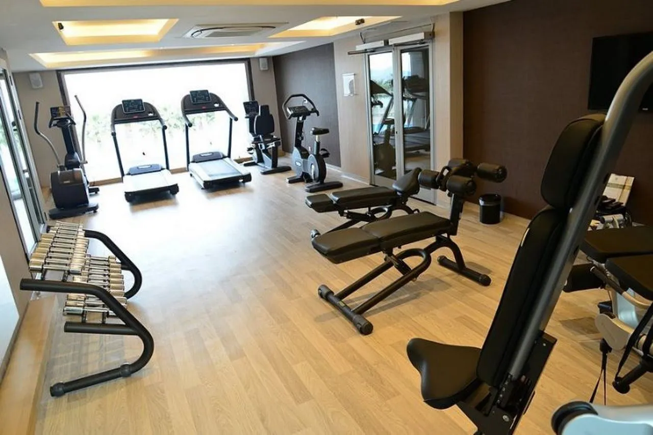 Boyalık Beach Hotel & Spa — rooms and atmosphere