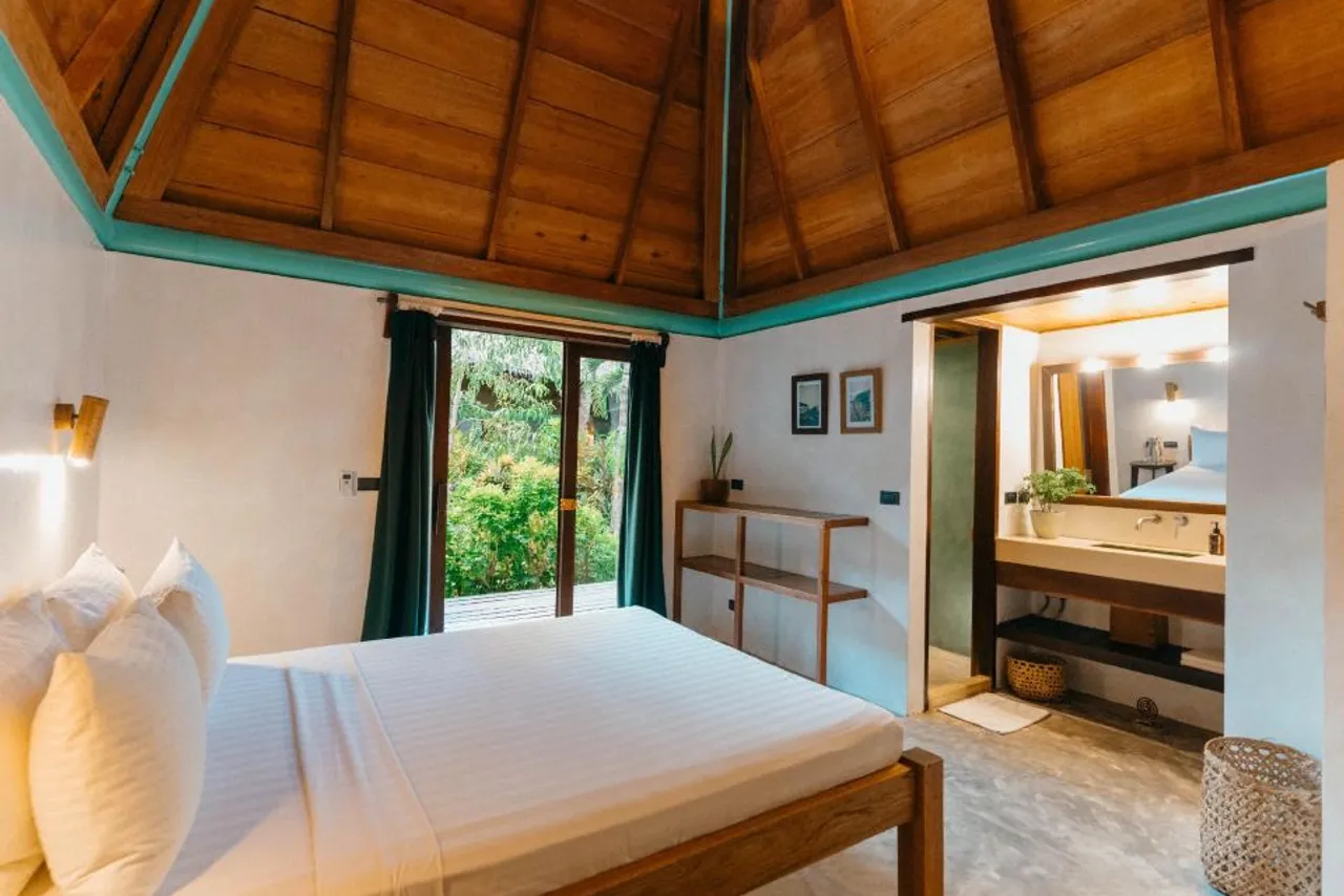 Bravo Beach Resort — rooms and atmosphere