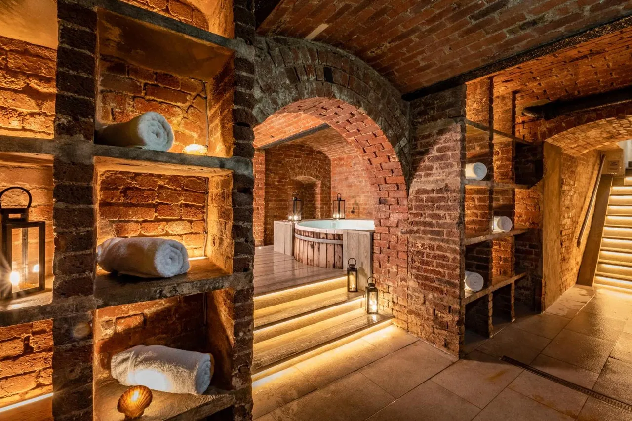 Brighton Harbour Hotel & Spa — rooms and atmosphere