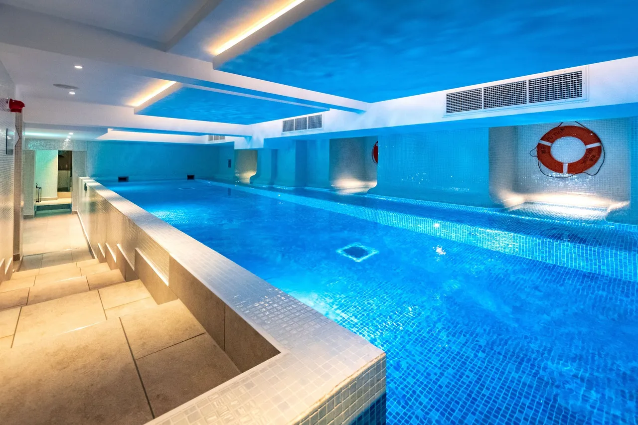 Brighton Harbour Hotel & Spa — rooms and atmosphere