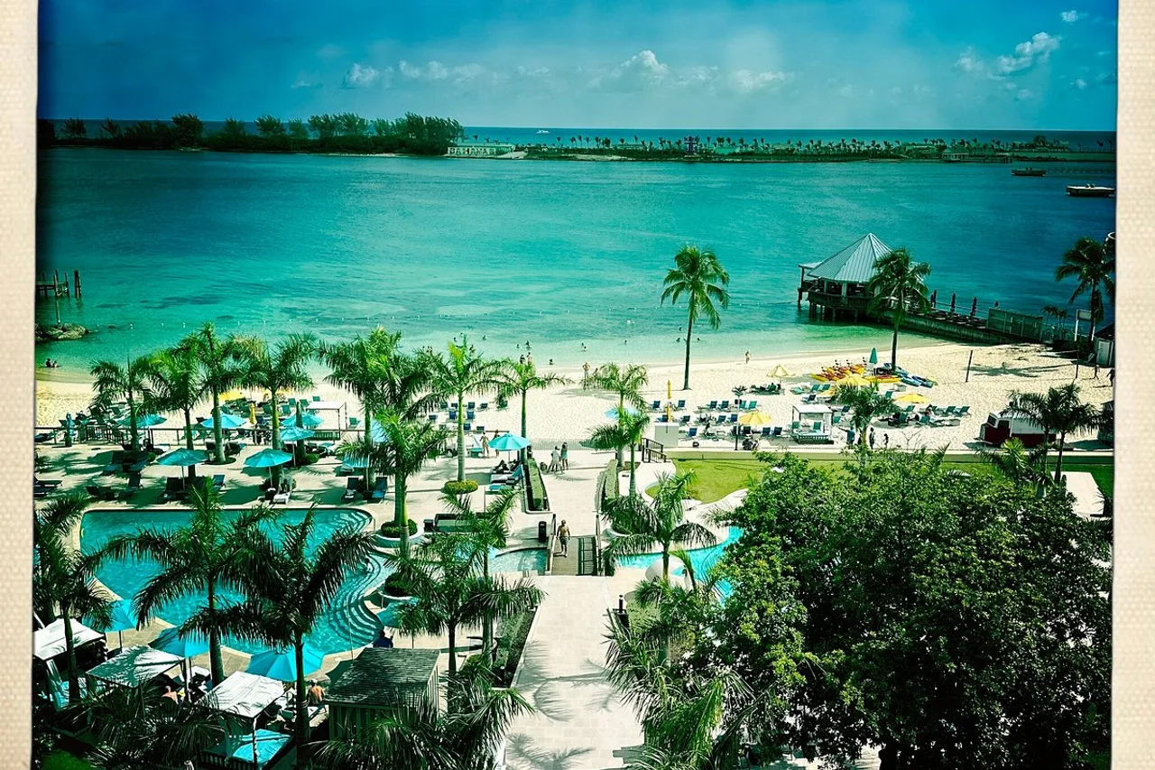 British Colonial Nassau — rooms and atmosphere