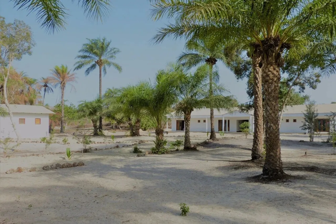 Bubaque Island Hotel — บูบากี