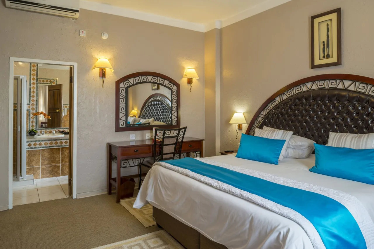 Bulawayo Rainbow Hotel — บูลาวาโย