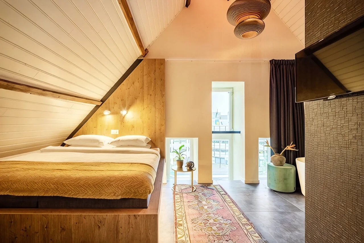 BUNK Hotel Utrecht — อูเทรกต์