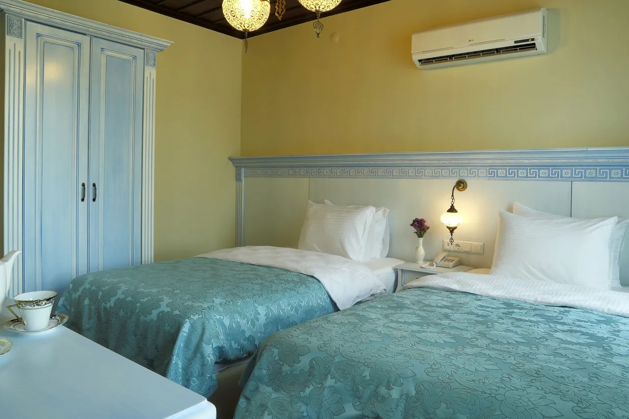 Bursa İpekyolu Hotel — rooms and atmosphere