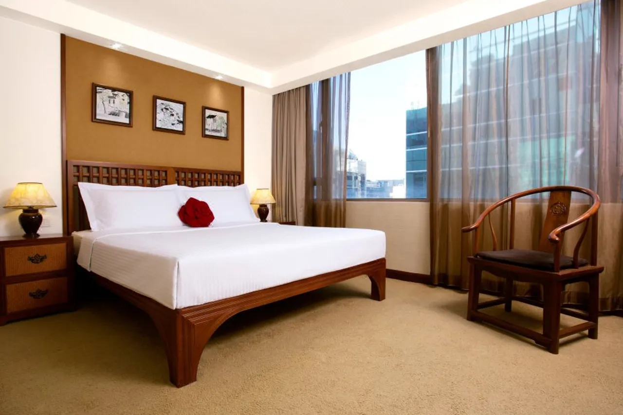 Butterfly on Wellington, Central — rooms and atmosphere