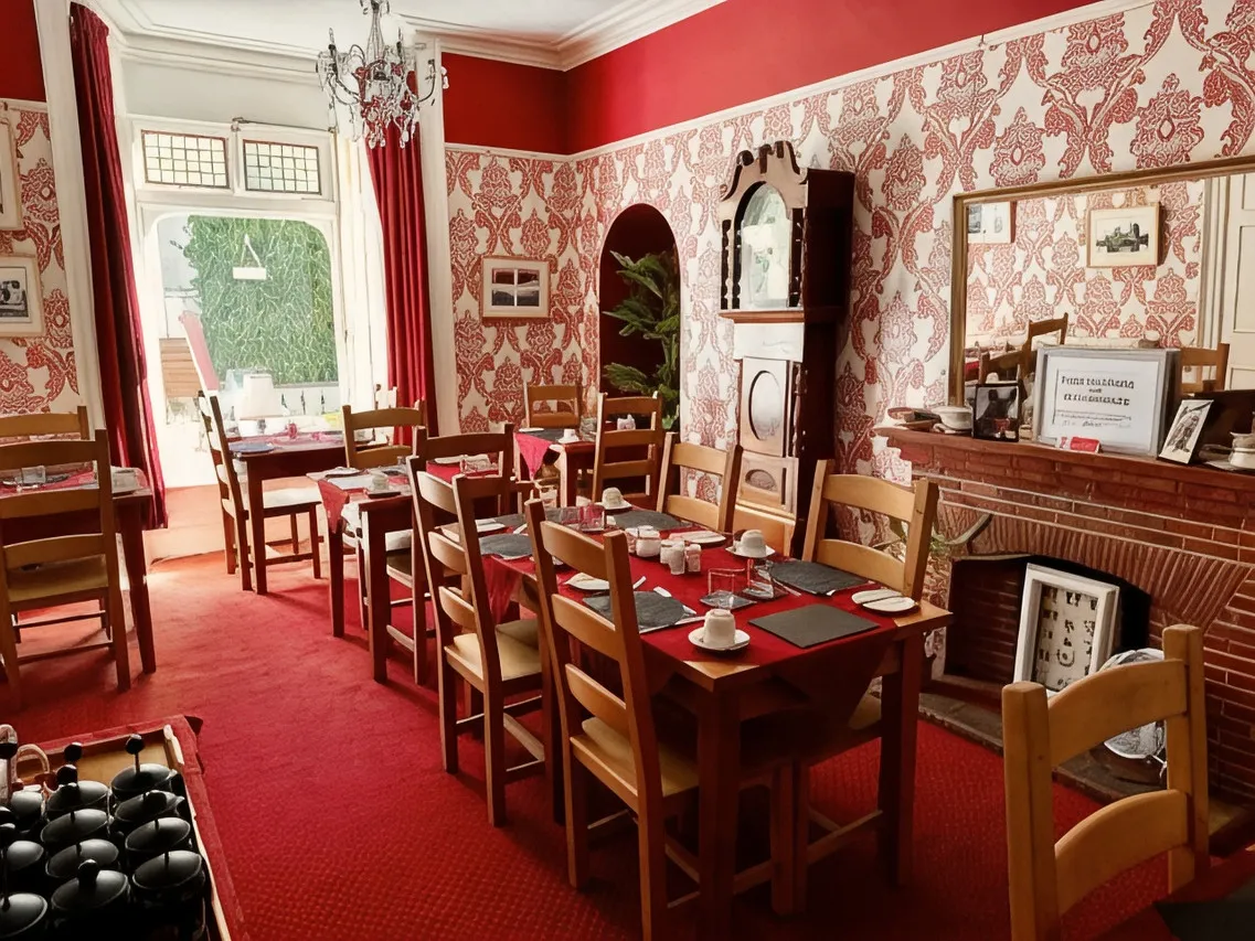 Caer Menai Guesthouse — rooms and atmosphere