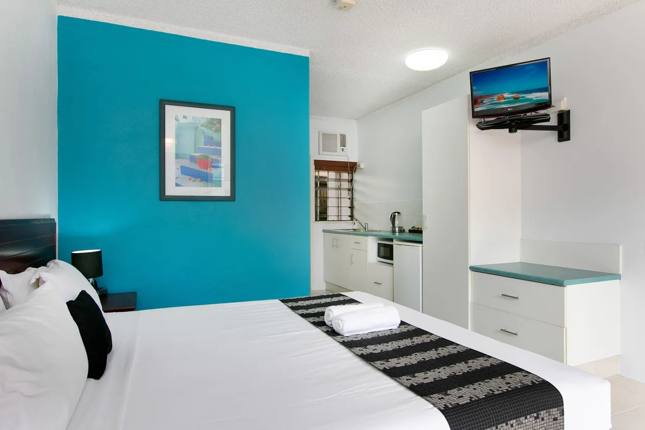 Cairns City Palms — rooms and atmosphere