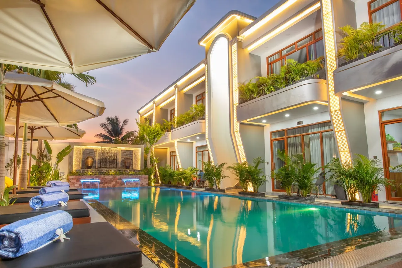 Cambana La Riviere Boutique — rooms and atmosphere