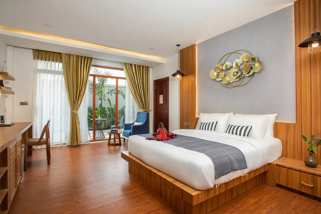 Cambana La Riviere Boutique — rooms and atmosphere