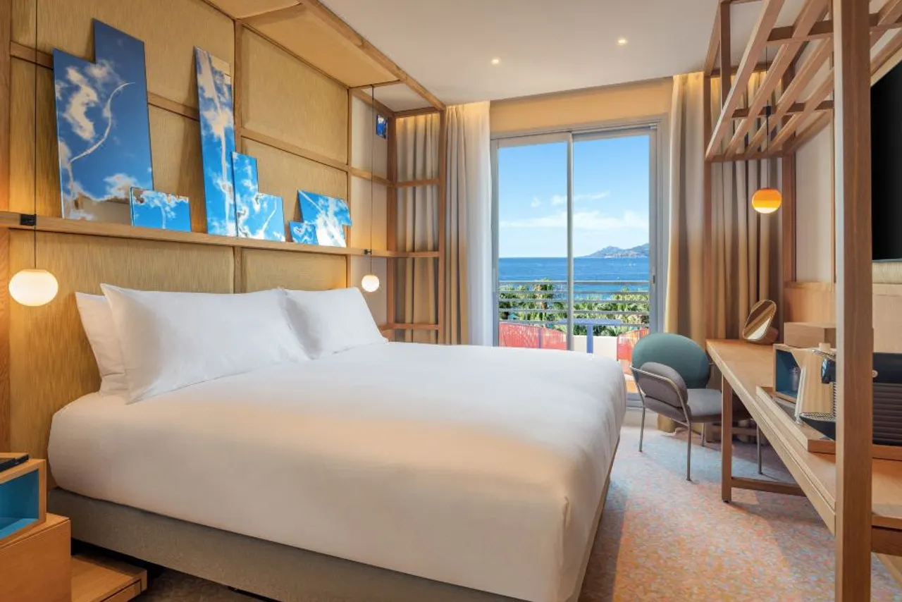 Canopy by Hilton Cannes — rooms and atmosphere