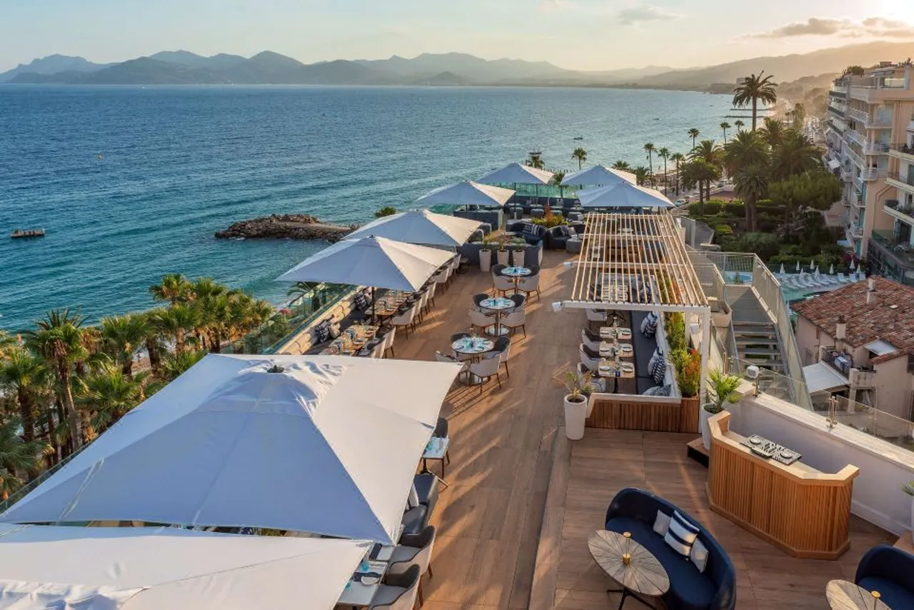 Canopy by Hilton Cannes — rooms and atmosphere