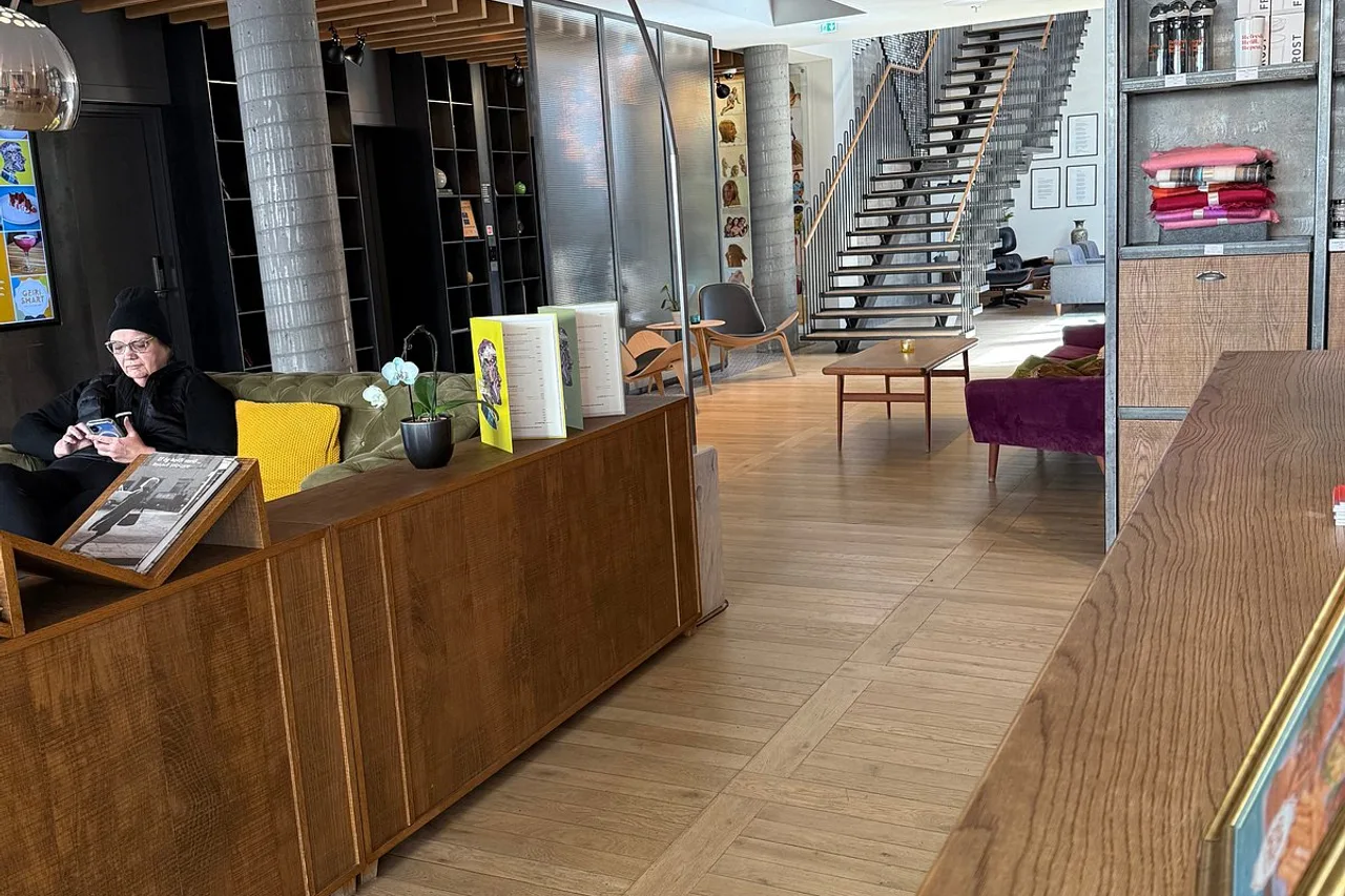 Canopy by Hilton Reykjavik City Centre — rooms and atmosphere