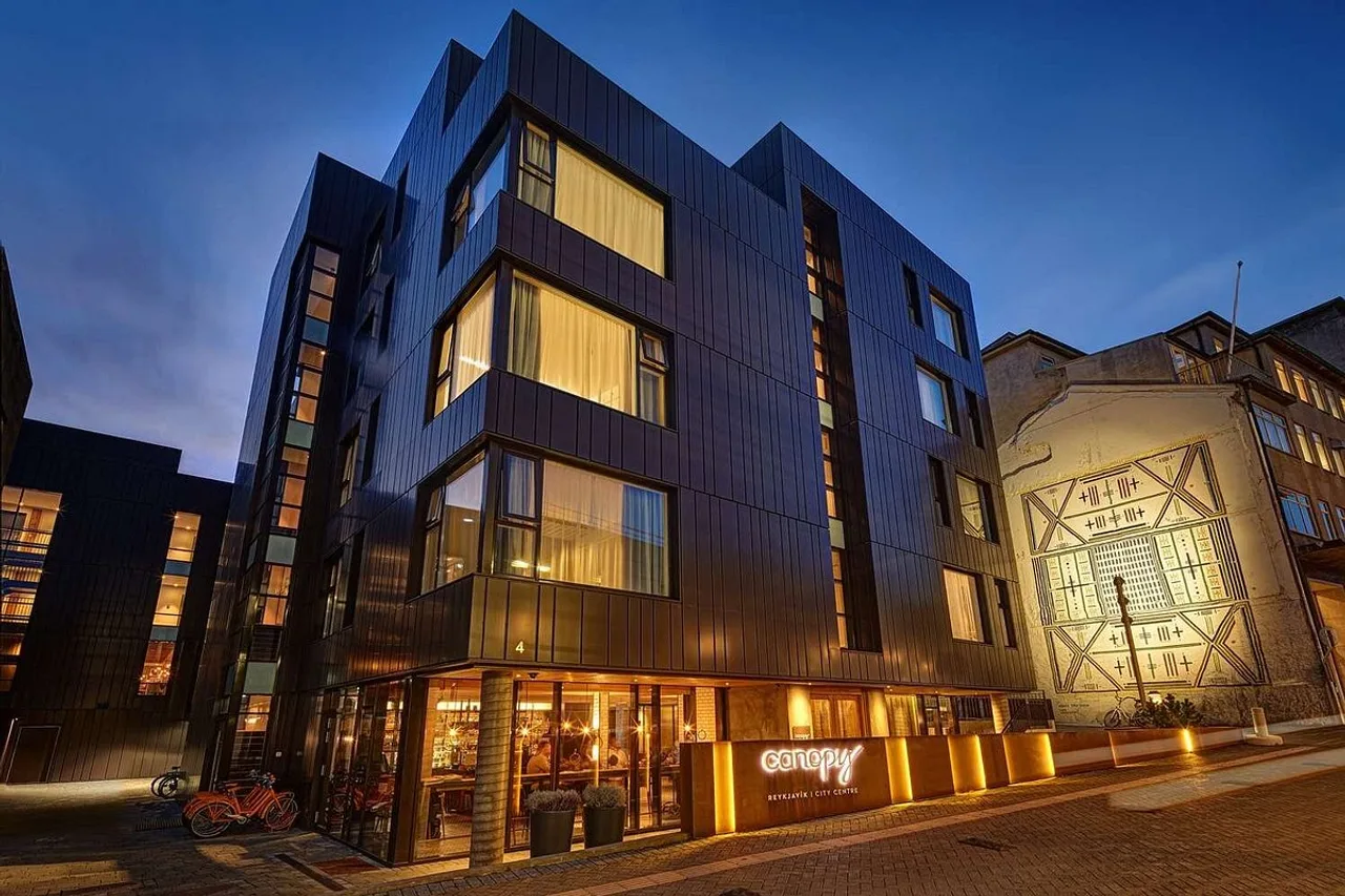 Canopy by Hilton Reykjavik City Centre — rooms and atmosphere