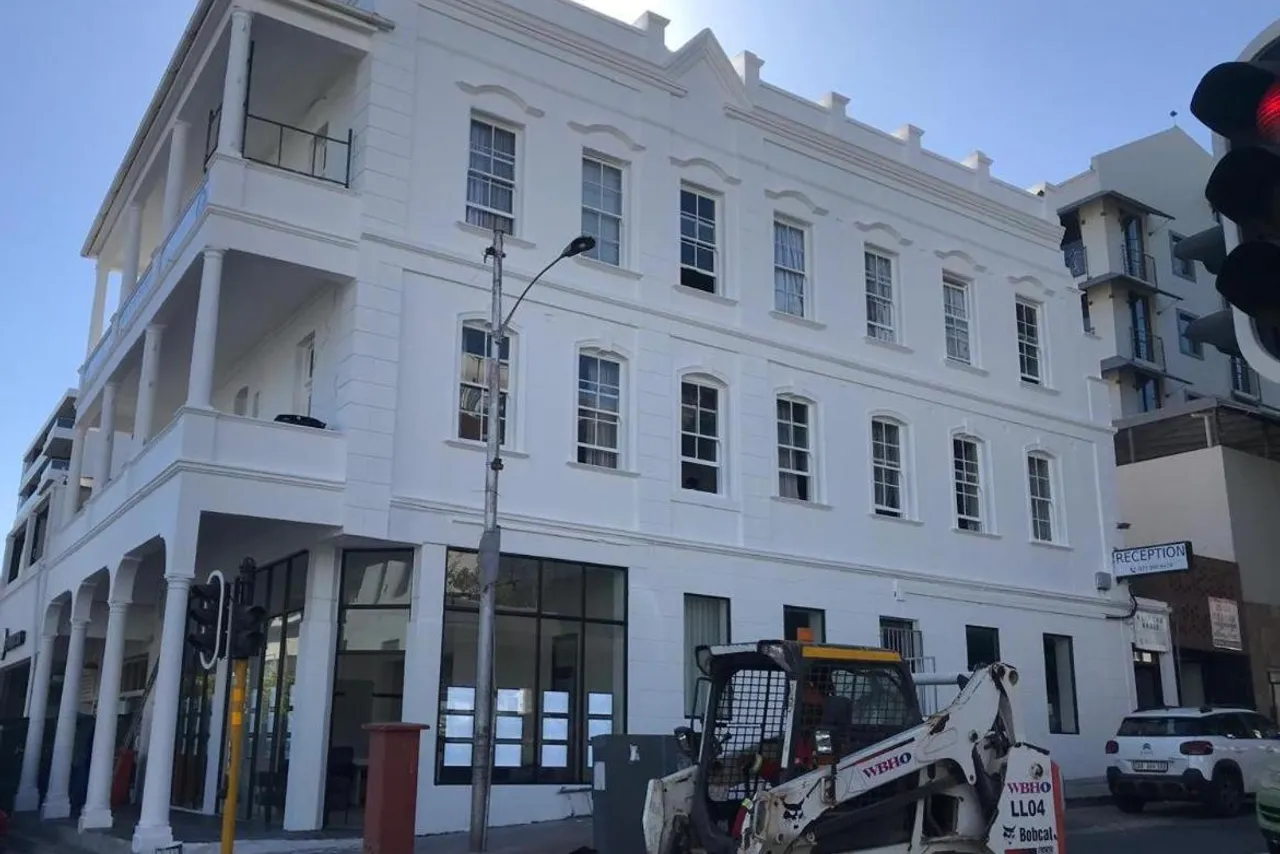CapePod Sea Point — rooms and atmosphere