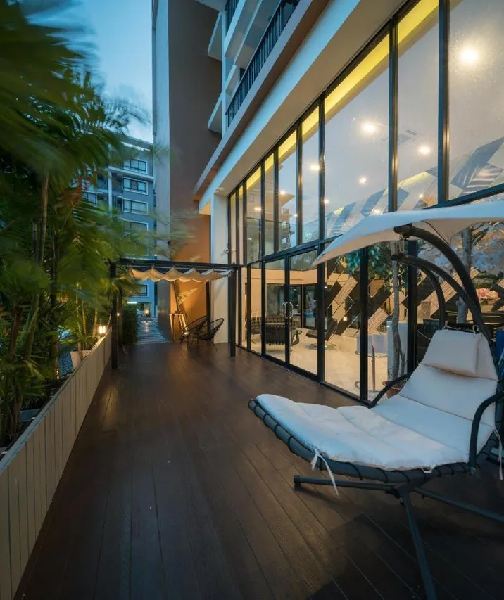 Capetown Sriracha Residence — rooms and atmosphere