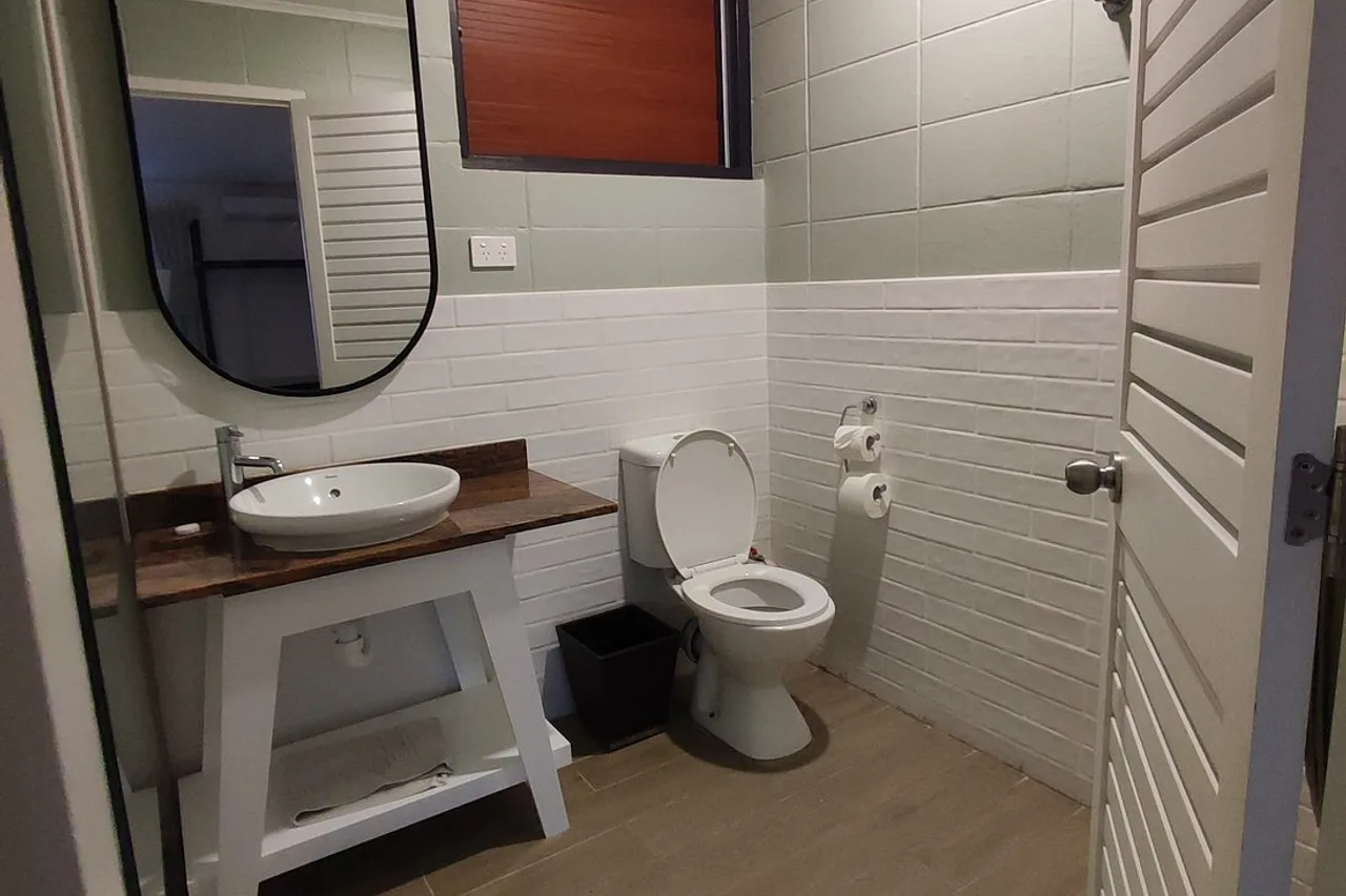 Capricorn Apartment Hotel — rooms and atmosphere