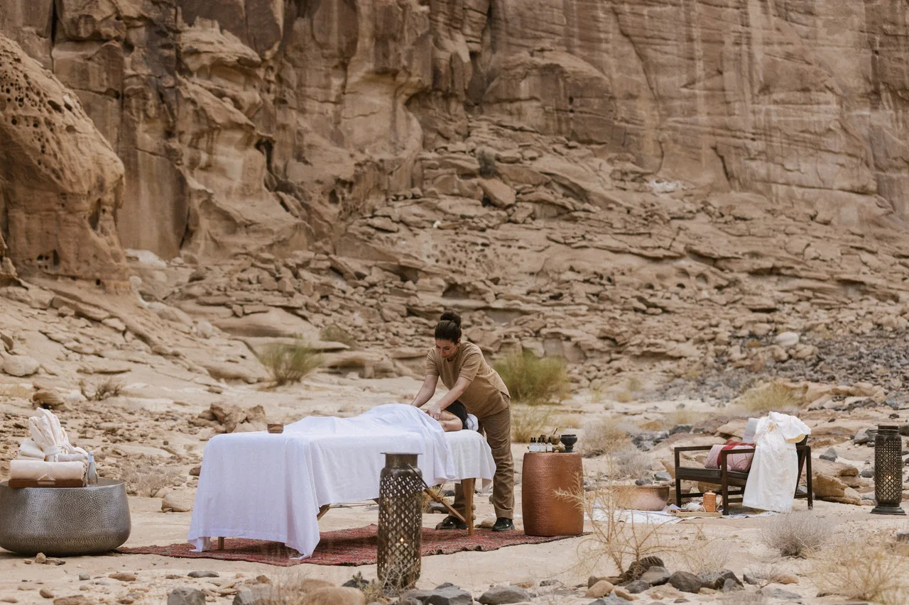 Caravan AlUla by Our Habitas — ภาพห้องพักและบรรยากาศ