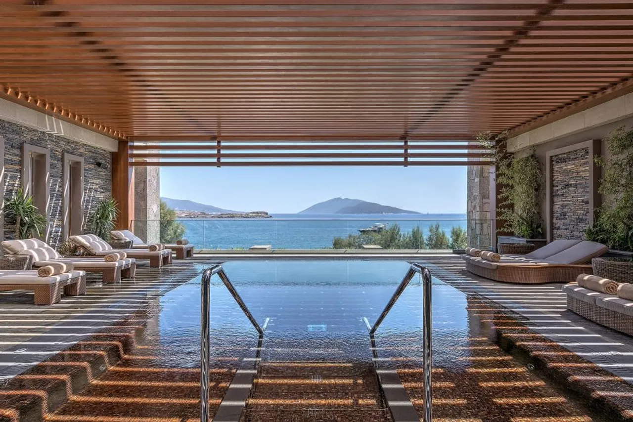 Caresse, a Luxury Collection Resort & Spa, Bodrum — rooms and atmosphere