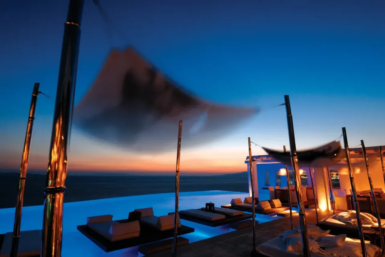 Cavo Tagoo Mykonos — rooms and atmosphere
