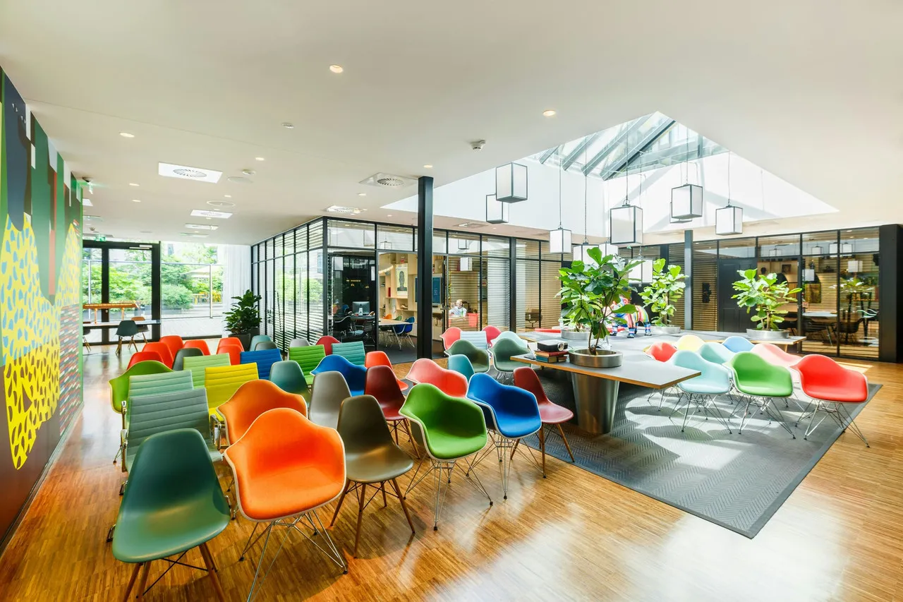 citizenM Rotterdam — ภาพห้องพักและบรรยากาศ