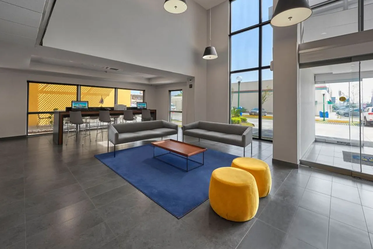 City Express by Marriott Monterrey Lindavista — rooms and atmosphere