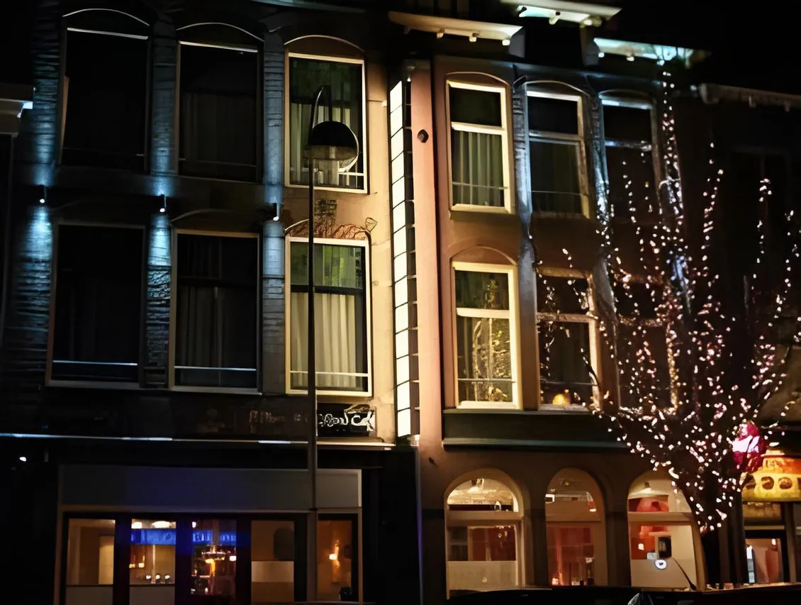 City Hotel Rembrandt — rooms and atmosphere