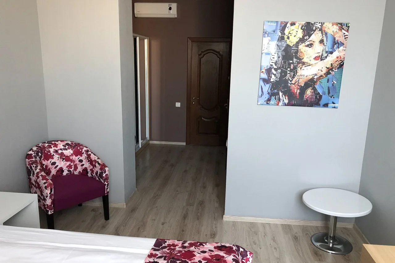 City Park Hotel — rooms and atmosphere