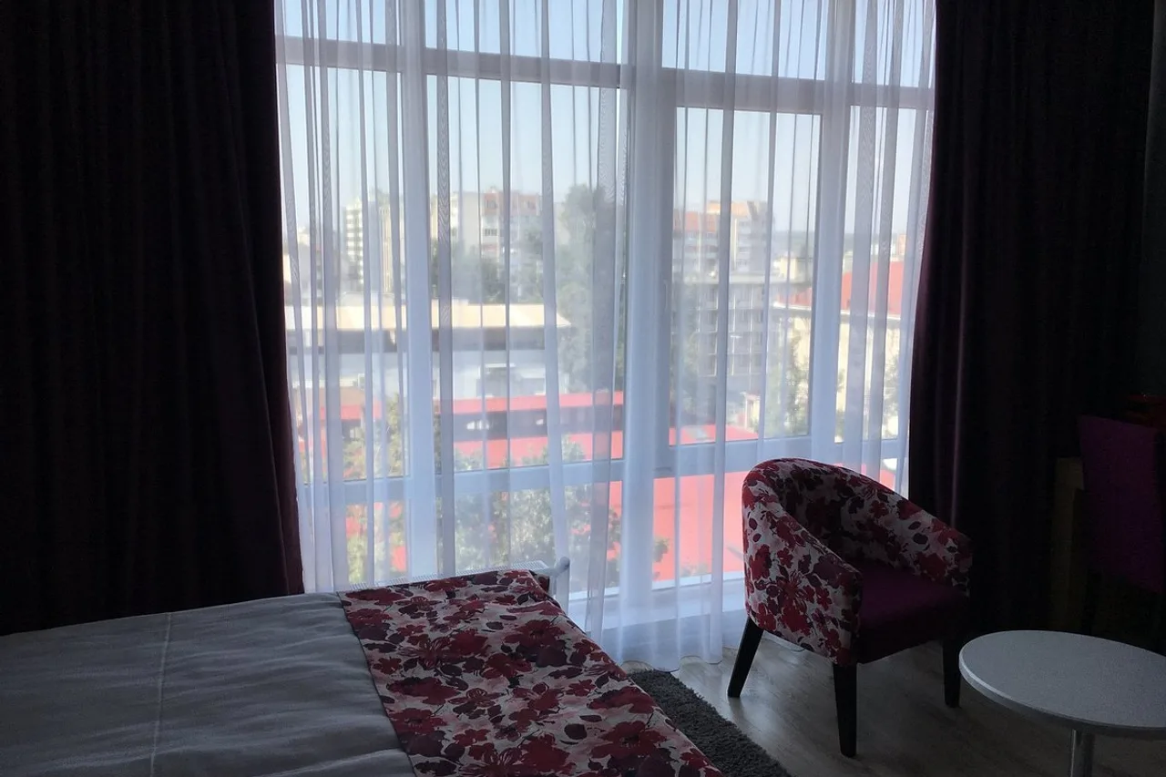 City Park Hotel — rooms and atmosphere