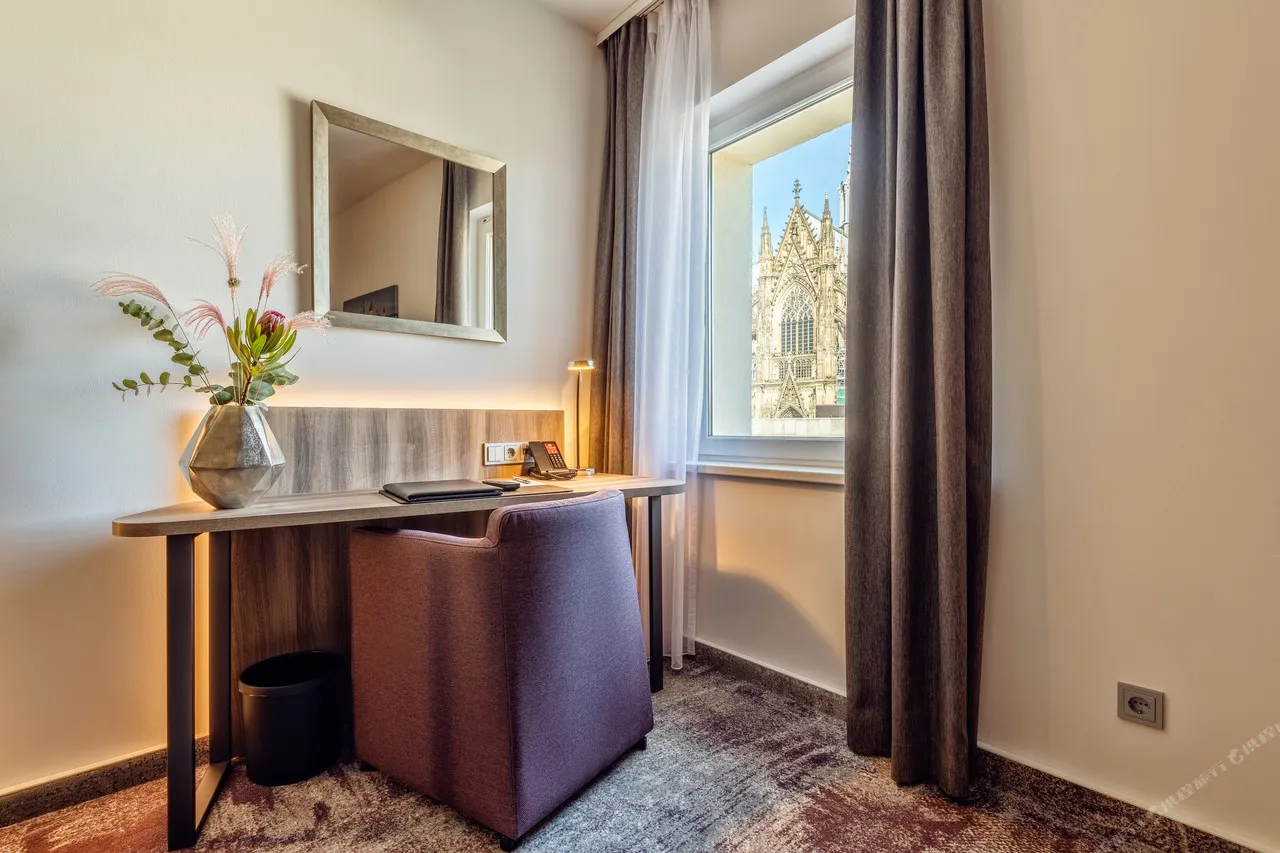 CityClass Hotel am Dom — ภาพห้องพักและบรรยากาศ