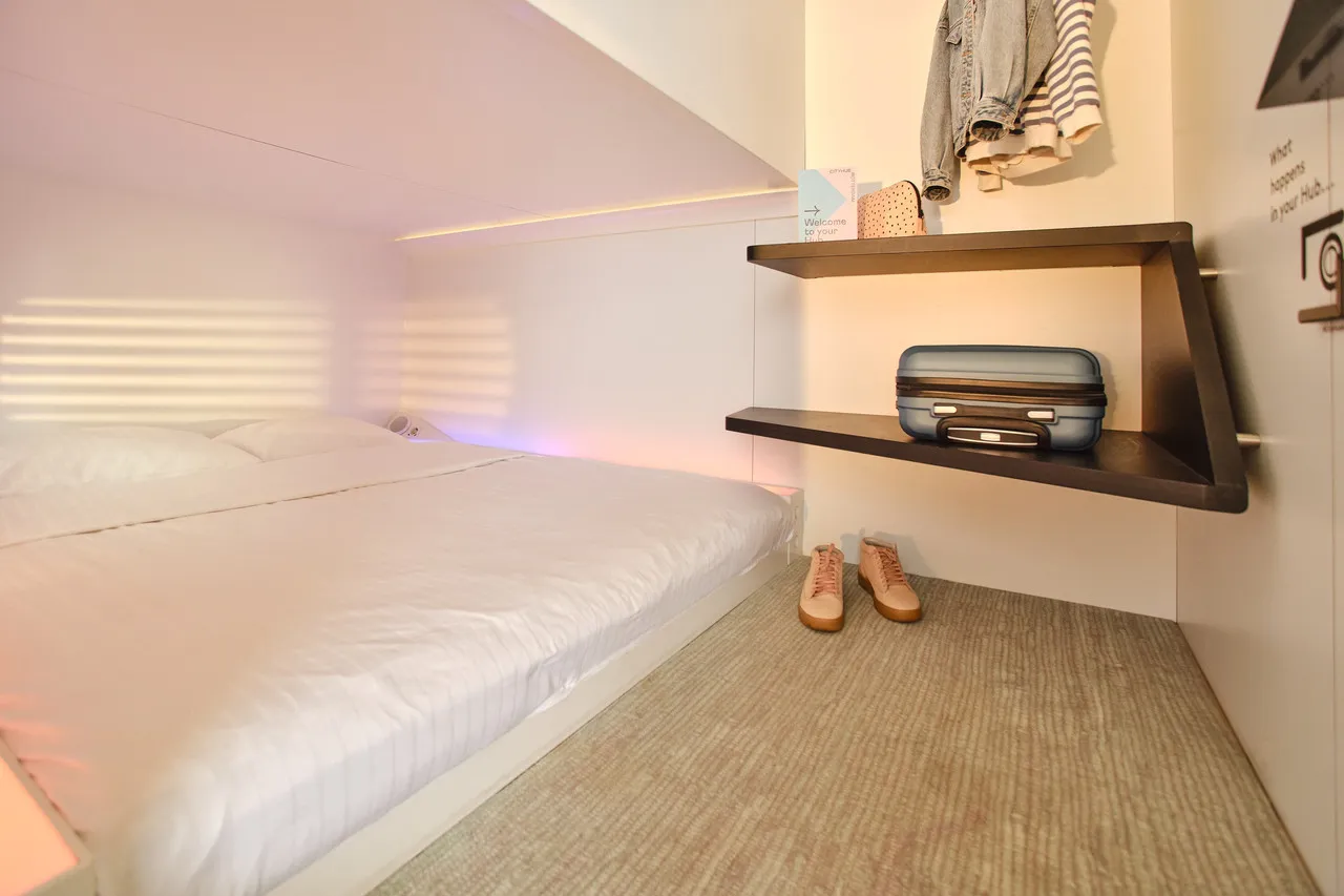 CityHub Rotterdam — rooms and atmosphere